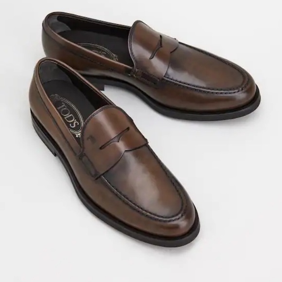 Tod’s brown leather loafers main image 6